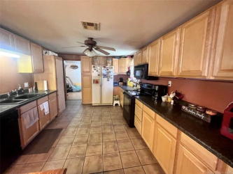 509 E Elder St, Henryetta, OK 74437