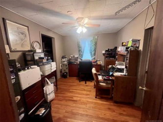 509 E Elder St, Henryetta, OK 74437