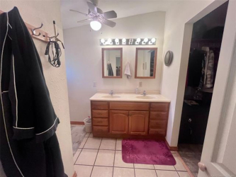 509 E Elder St, Henryetta, OK 74437