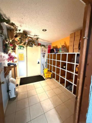 822 W Trudgeon St, Henryetta, OK 74437