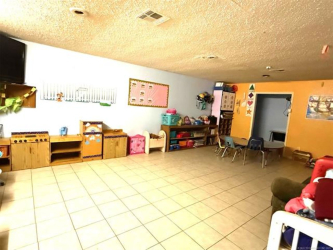 822 W Trudgeon St, Henryetta, OK 74437