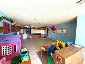 822 W Trudgeon St, Henryetta, OK 74437