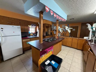 822 W Trudgeon St, Henryetta, OK 74437