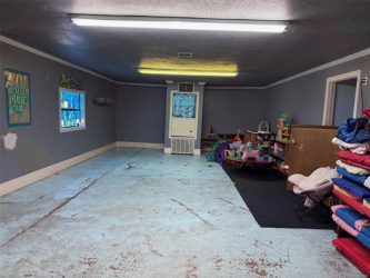 822 W Trudgeon St, Henryetta, OK 74437