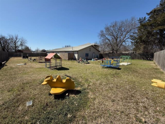 822 W Trudgeon St, Henryetta, OK 74437