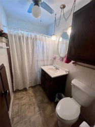 1205 N 8th St, Henryetta, OK 74437
