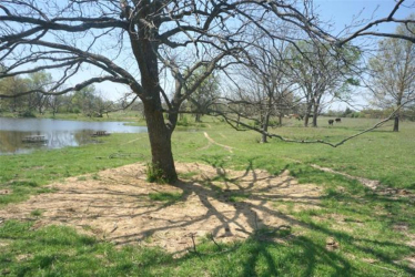 Wilson Rd, Henryetta, OK 74437