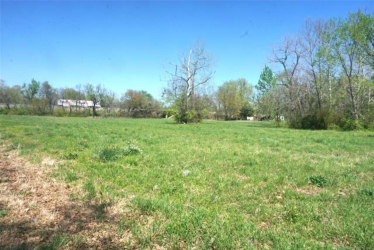 Wilson Rd, Henryetta, OK 74437