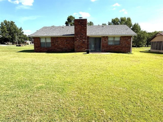1511 Oakwood Dr, Henryetta, OK 74437