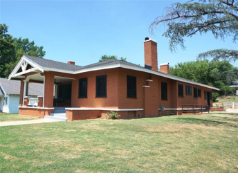 602 Cummings St, Henryetta, OK 74437