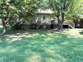 401 S 3rd St, Okemah, OK 74859