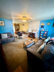 815 E Tutt St, Henryetta, OK 74437