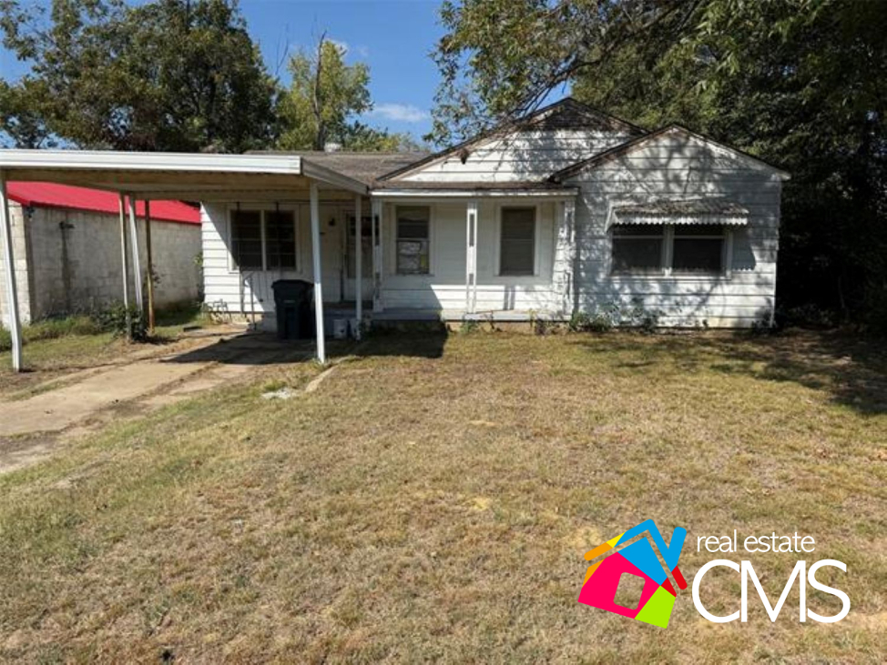 110 W May St, Henryetta, OK 74437