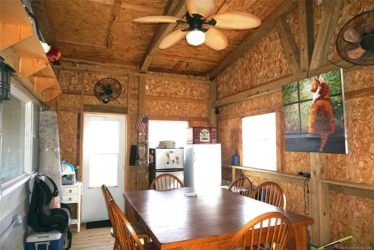 205 Washington St, Henryetta, OK 74437